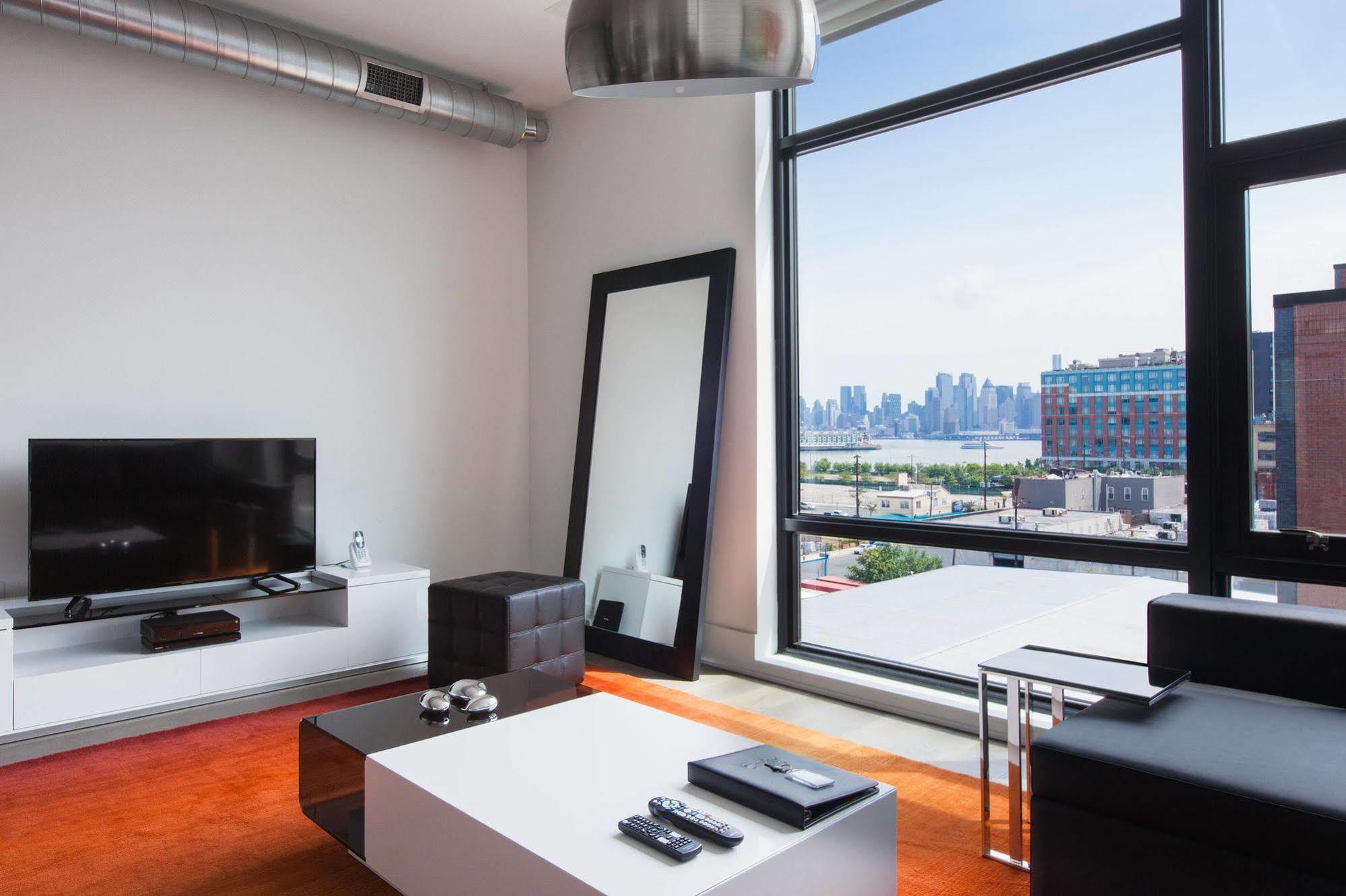 Dharma Home Suites Hoboken At Novia エクステリア 写真